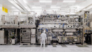 Intel High-NA-EUV: 1-Million-Wafer-Meilenstein und größere Fotomasken geplant