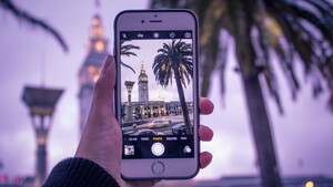 Telekom: T-Travel startet mit eSIM-Da­ten­paketen für 200 Reiseziele