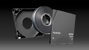 KI-Boom: Fujifilm verfünffacht die Pro­duktion von Magnetbändern
