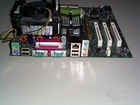 Intels Board-Anschlüsse