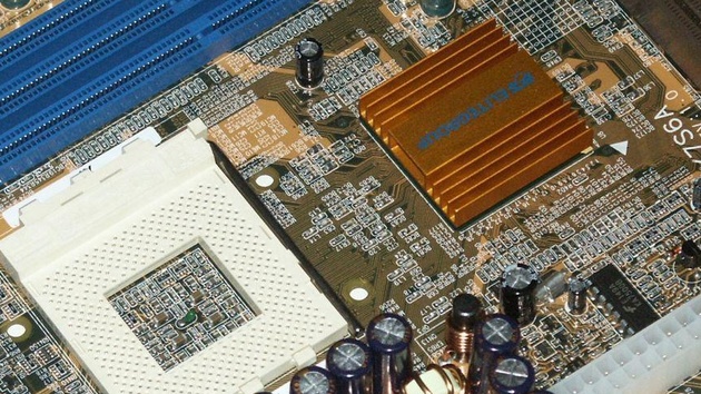 ECS K7S6A mit SiS745 im Test: Der Nachfolger des SiS735 ist da