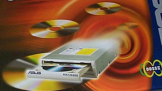 Asus CRW-4012A im Test: 40/12/48-Brenner zum fairen Preis