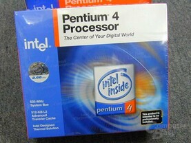 Verpackung vom Pentium 4 mit 2.66 GHz