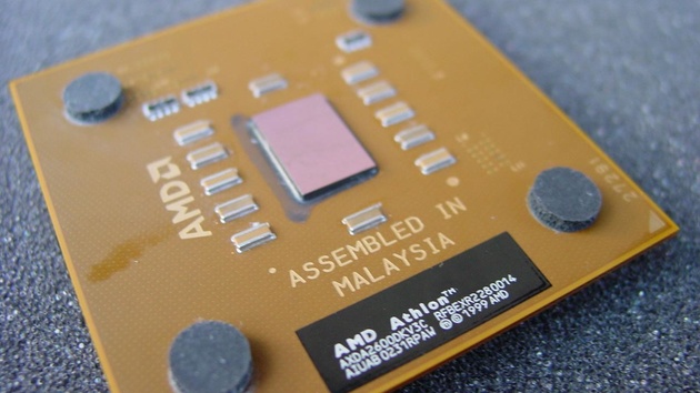 Athlon XP 2600+ oder XP 2600+?: 2133 MHz mit FSB266 oder 2083 MHz mit FSB333