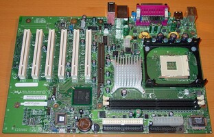 D845GEBV2 - Übersicht
