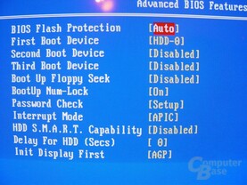 Gigabyte - GA-8SG667 - Bios - Boot