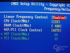 Gigabyte - GA-8SG667 - Bios - Taktraten