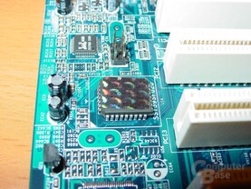 Gigabyte - GA-8SG667 - Bios