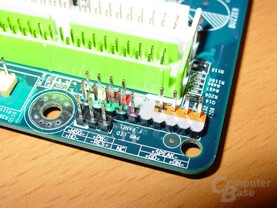 Gigabyte - GA-8SG667 - Connectors