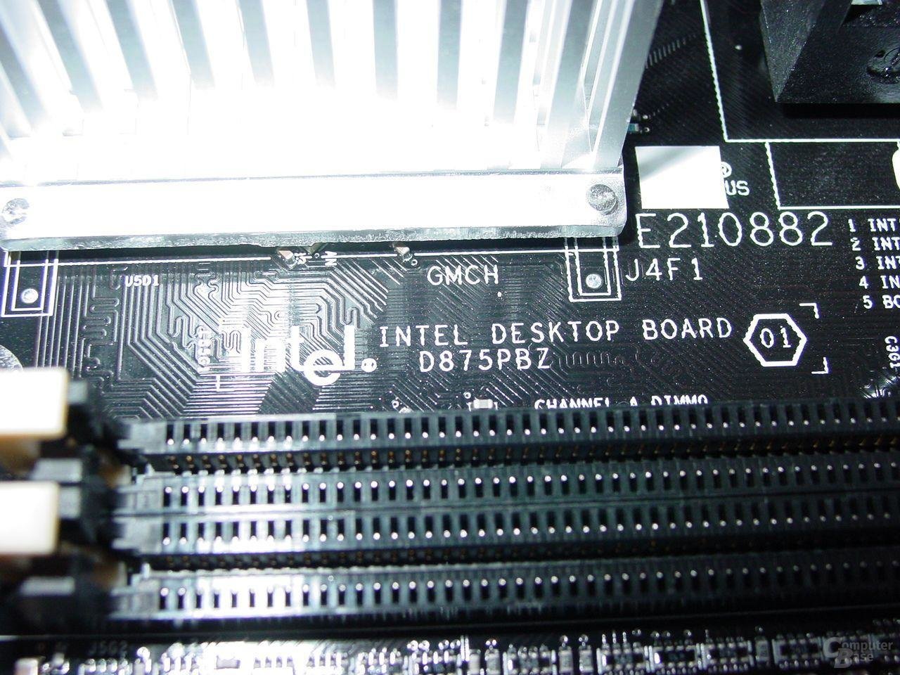 Intel D875PBZ