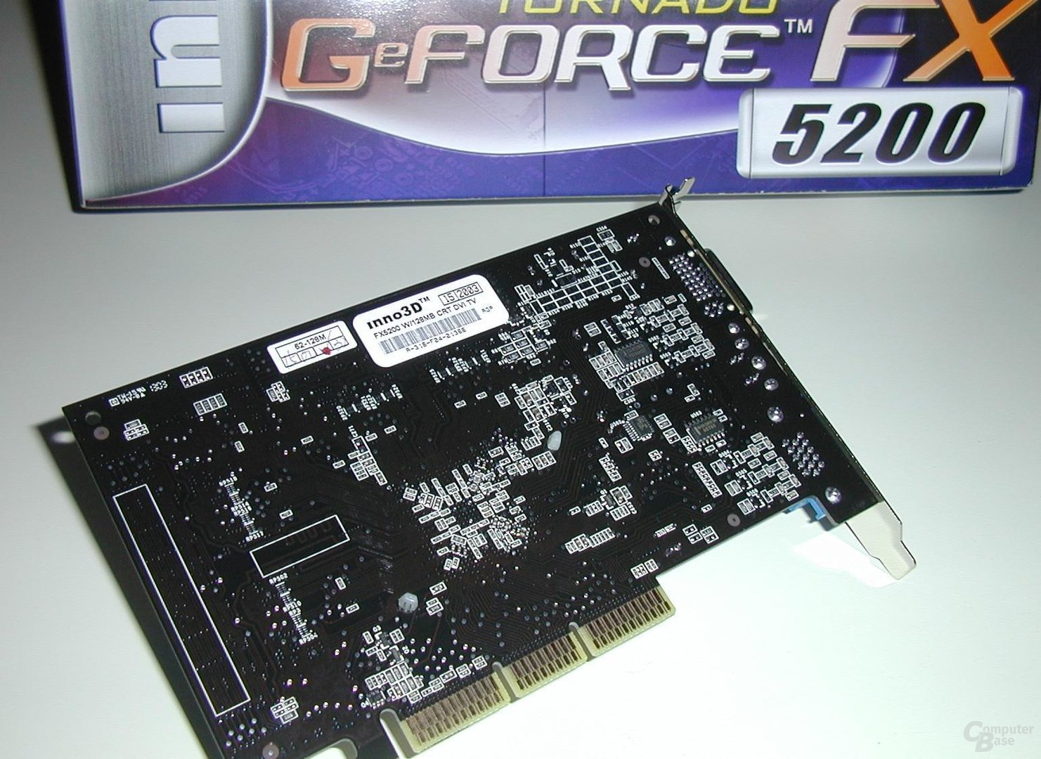 FX5200_Karte_und_Karton_Back