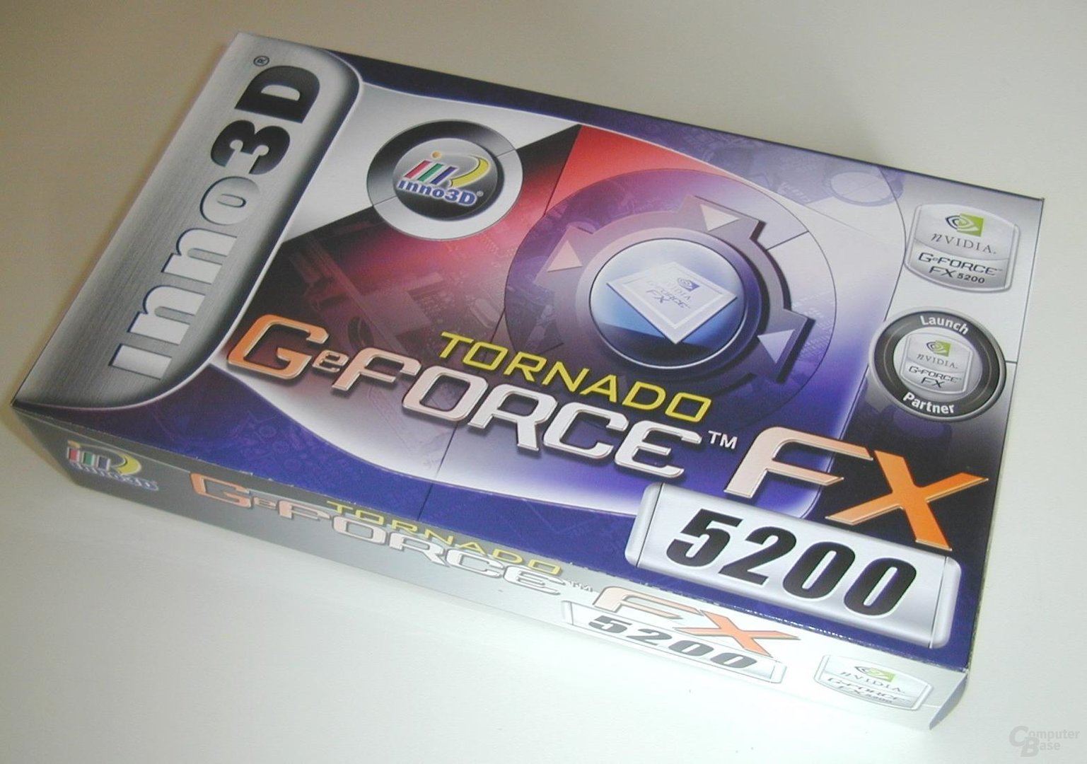 FX5200_Karton_Front