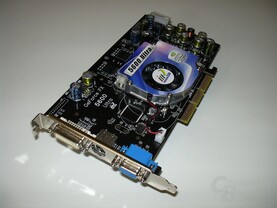 Inno3D FX5600 ultra Karte Front Angle