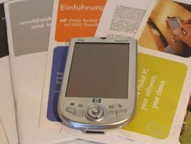 iPAQ auf Handbüchern