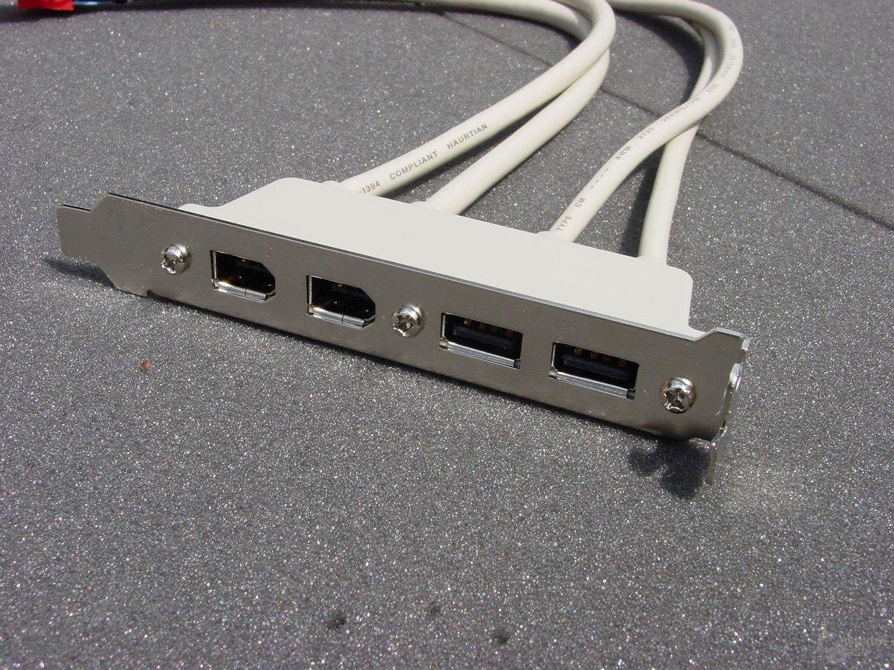 Abit IS7-G USB und Firewire Slotblende