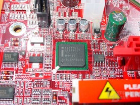 MSI 875P Neo-FIS2R - Intel CSA Gigabit LAN