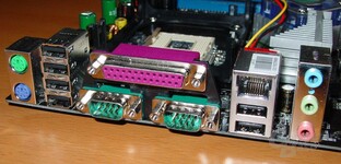 AOpen AX4C Max - ATX Blende