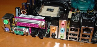 Abit IC7-G - ATX Blende