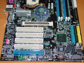 AOpen AX4C Max - Mainboard - 2