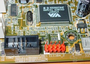 Asus P4C800-E Deluxe - Firewire Anschluss