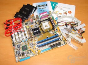 Asus P4C800-E Deluxe - Lieferumfang