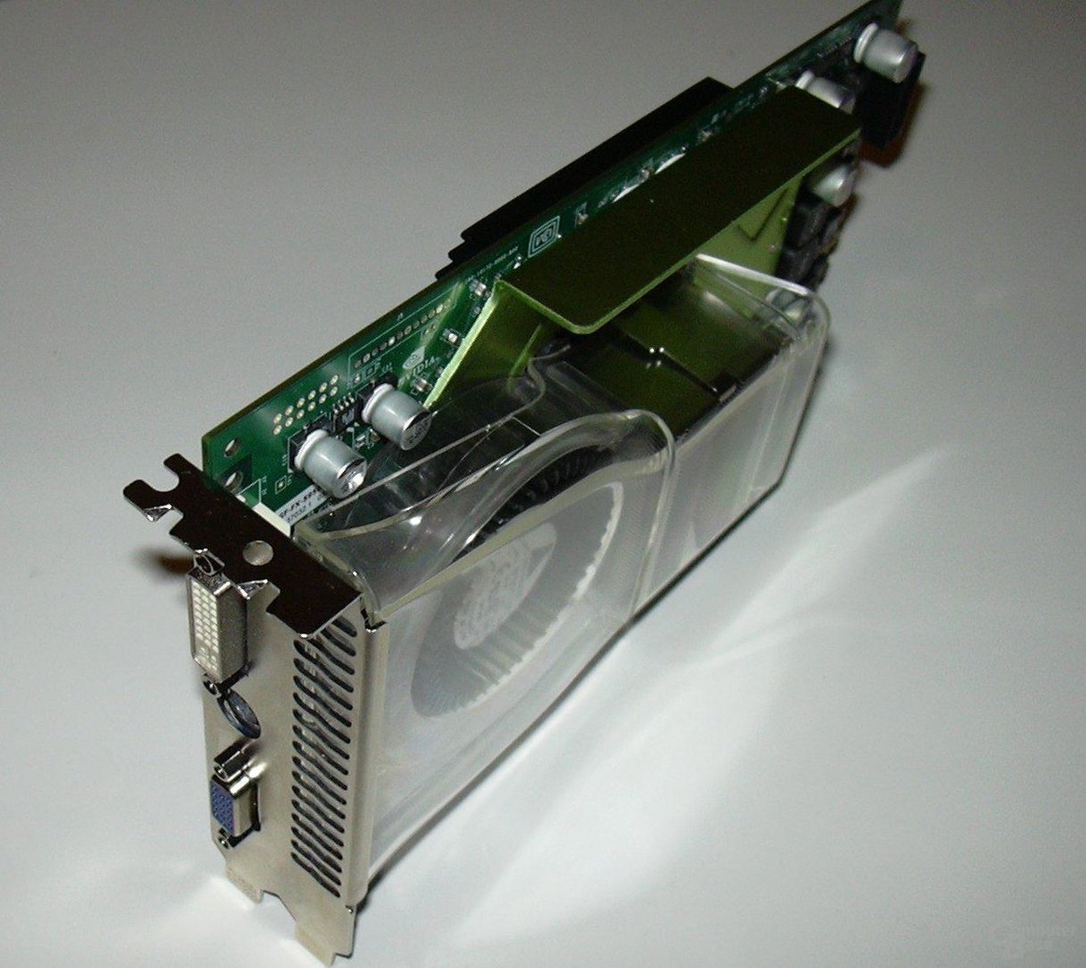 GeForce FX5950 RAM-Kühler
