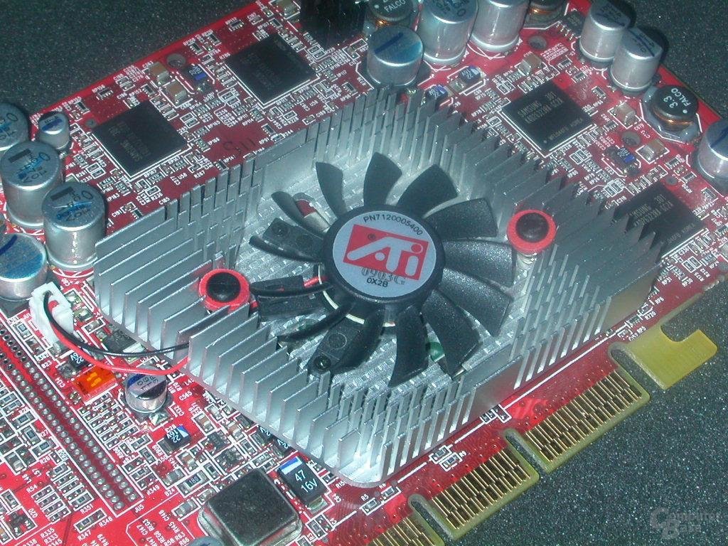 Connect 3D Radeon 9800 Pro 128MB