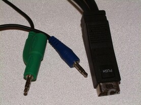 Stecker des digitalen Medien Hub