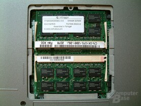 Zwei Infineon-Module in den beiden Steckplätzen