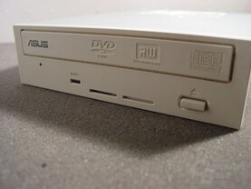 Asus DRW-0402P Frontansicht