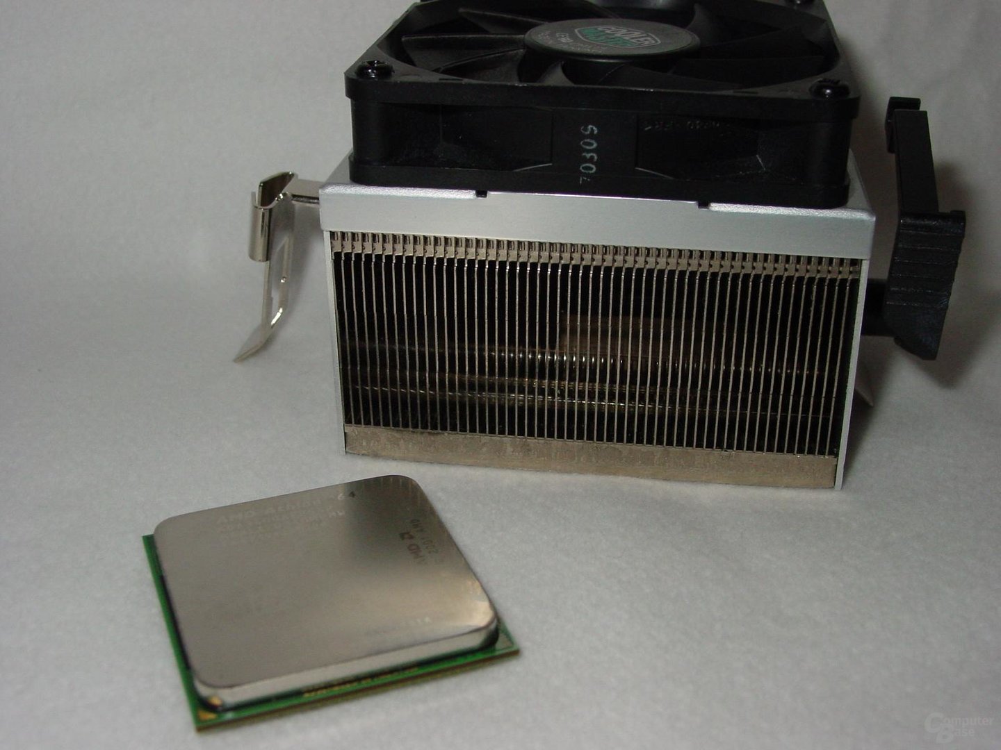 Athlon 64 3400+ mit Kühler