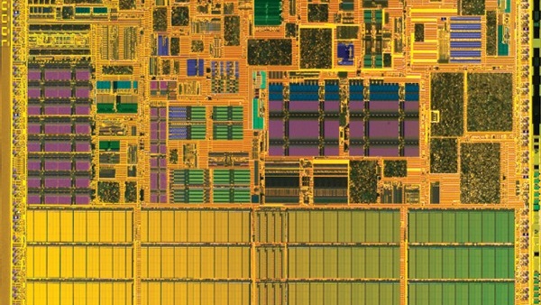 Yakumo Q8M Power64 XD im Test: 64 Bit für unterwegs
