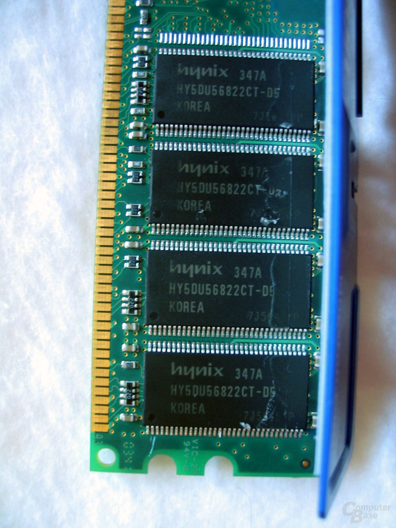 Kingston HyperX KHX4300K2/1G mit Hynix-Chips