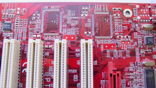 MSI PT880 Neo-LSR - Onboard Komponenten