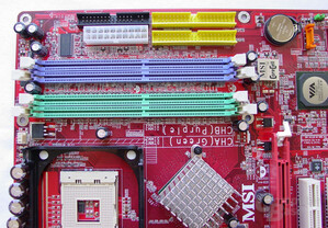 MSI PT880 Neo-LSR - RAM und PATA