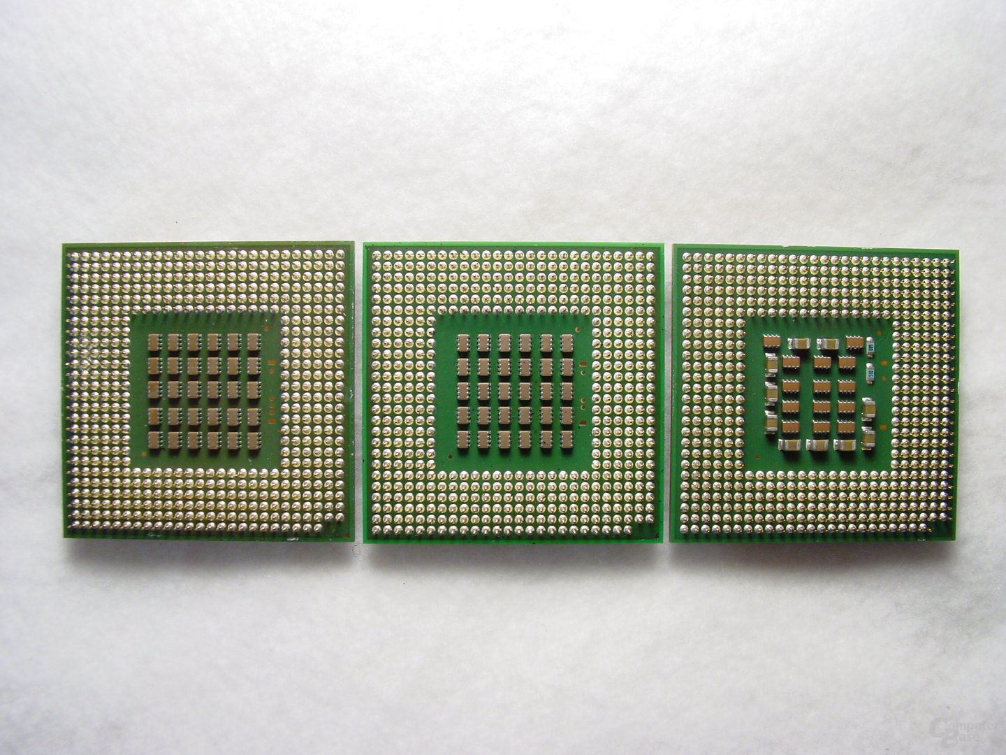 v.l.n.r.: Pentium 4 Extreme Edition 3,4 GHz, Pentium 4 3,4 GHz "Northwood", Pentium 4 3,2 GHz "Prescott"