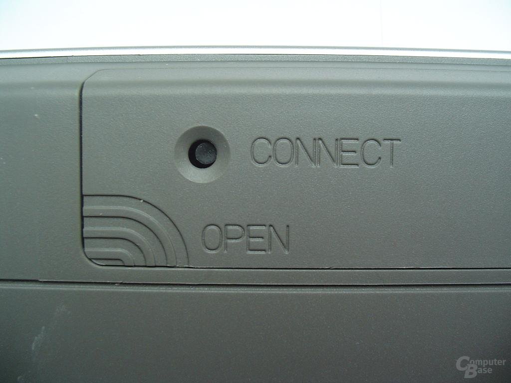 Connect Knopf und Batteriefach