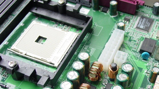 EPoX EP-8KDA3+ im Test: Nvidias 2. Anlauf auf dem Sockel 754