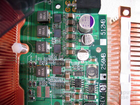 PX6800GT Stromversorgung, Kühler abgenommen