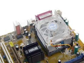 Asus Pentium-Adapter mit Kühler fertig montiert