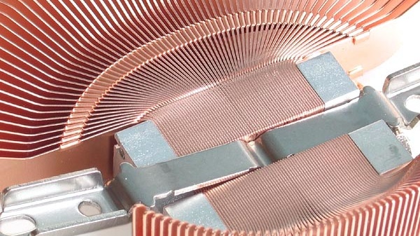 Fünf VGA-Kühler im Vergleich: Zalman kühlt die GPU am leistesten