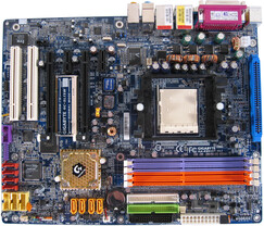 Gigabyte GA-K8NXP-SLI
