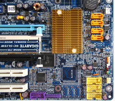Gigabyte GA-K8N Pro-SLI Chipsatz-Kühler