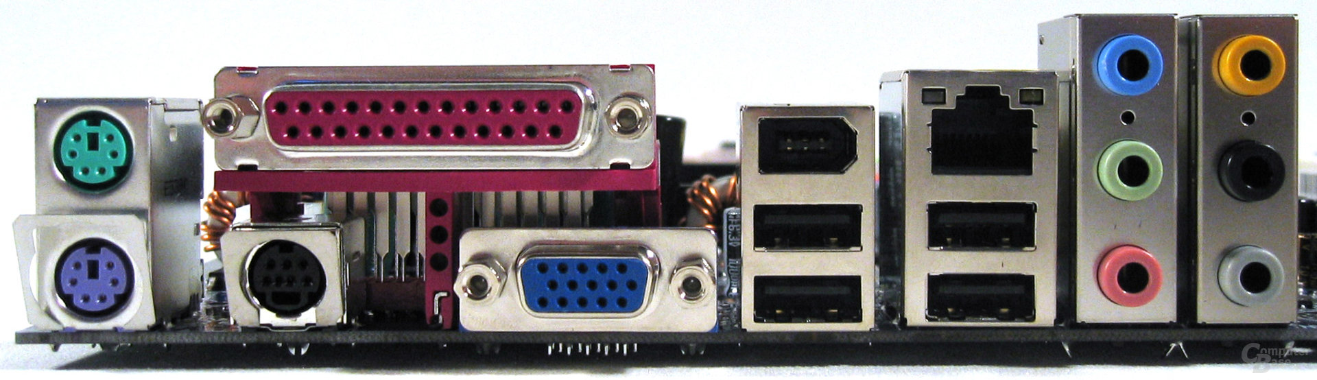 GA-K8N51PVMT-9 ATX-Blende