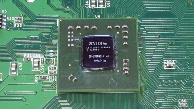 nVidia GeForce 7300 GS im Test: Dank 90-nm-Fertigung zum Stromsparer