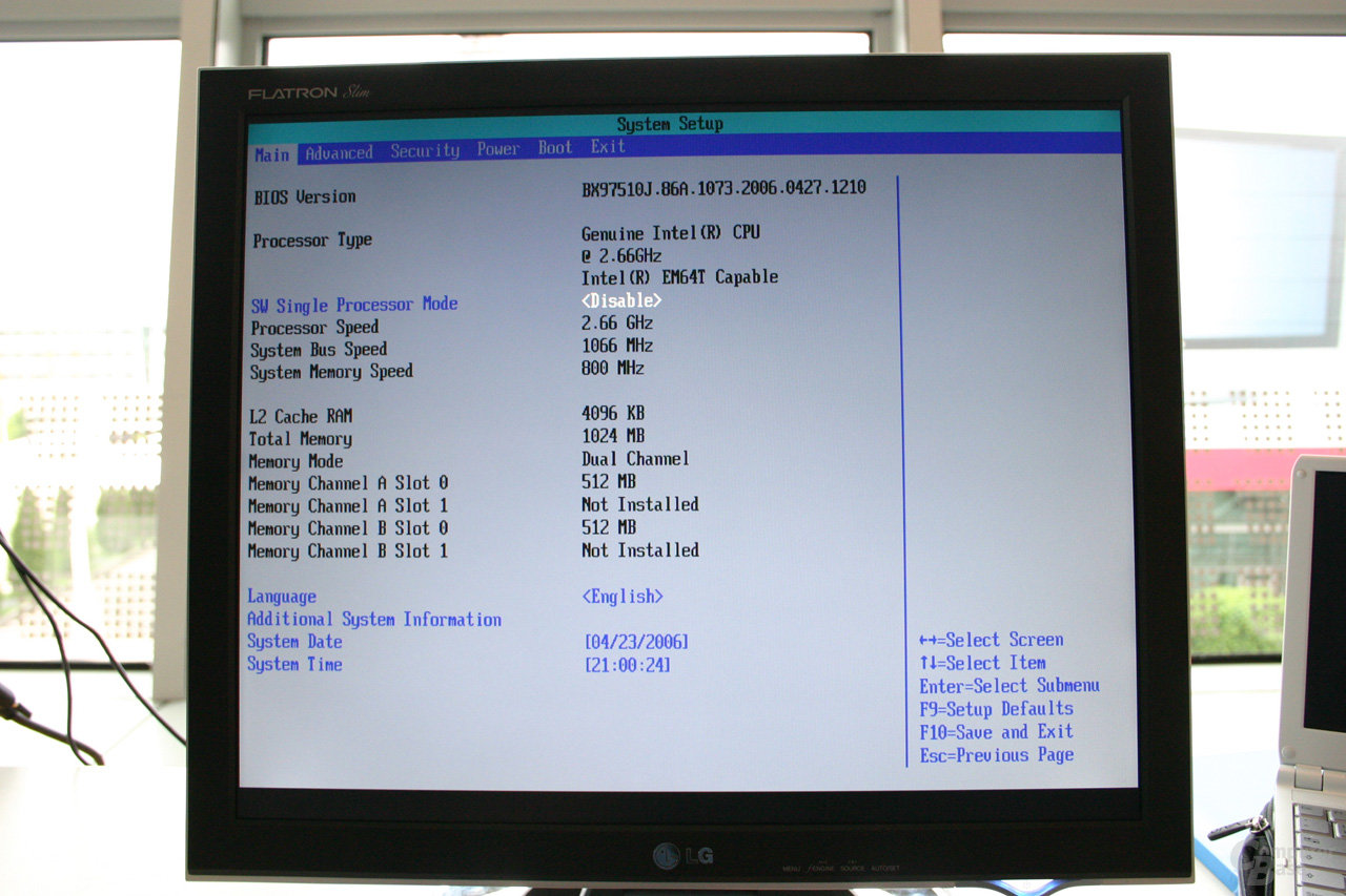 Core 2 Duo E6700 (Conroe) auf Intel D975XBX