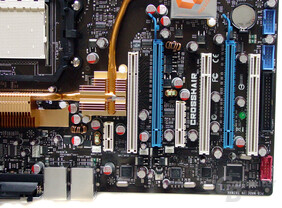 Asus M2N Crosshair Green - Mainboard - 17