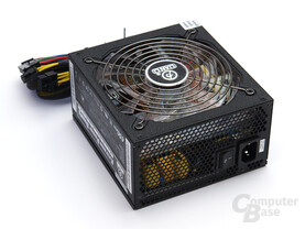 Abgeschottetes Netzteil: Lian Li Silent Force 650