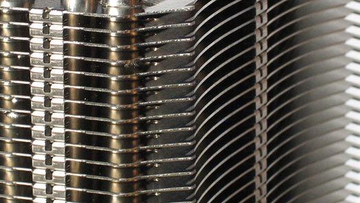 Thermalright Ultra-90 im Test: Des Herstellers erster aktiver Tower-Luftkühler