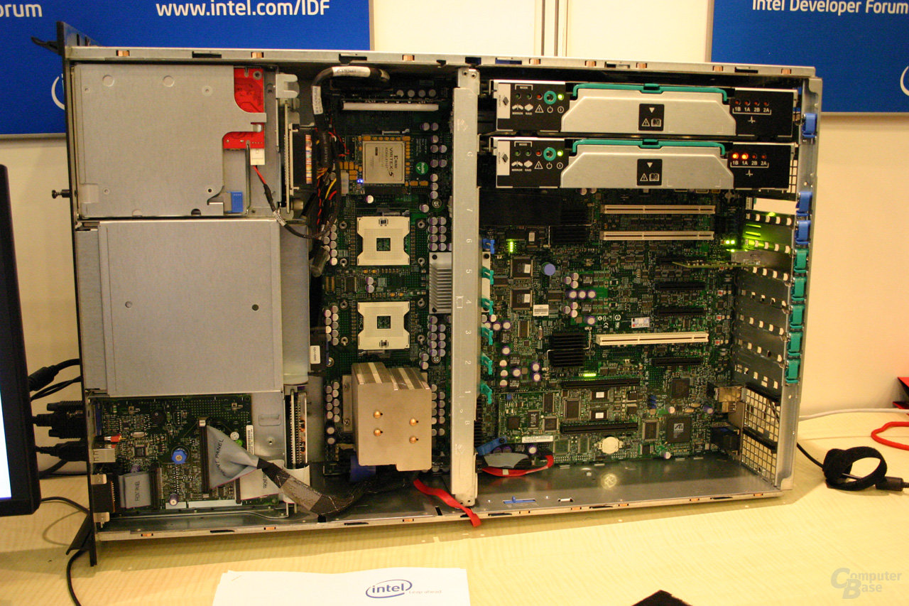 Xeon MP-System mit FGPA-Beschleuniger von Nallatech